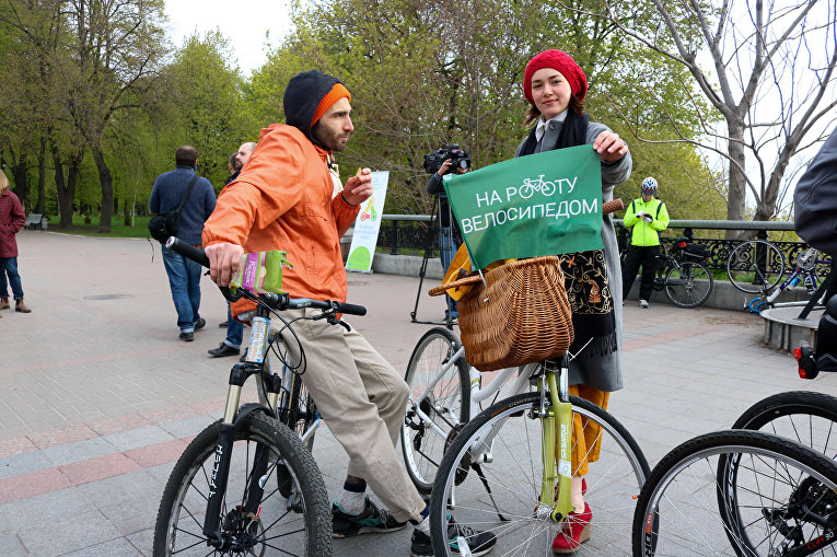 В Киеве прошла акция Велосипедом на работу