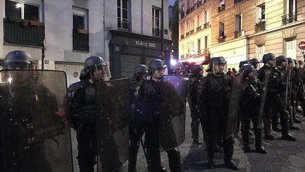 Беспорядки в Париже после объявления итогов президентских выборов
