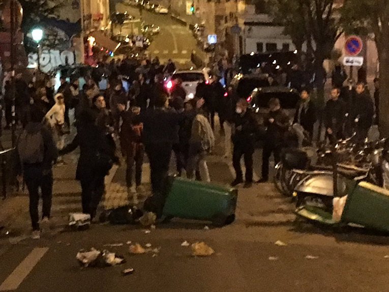 Беспорядки в Париже после второго тура президентских выборов