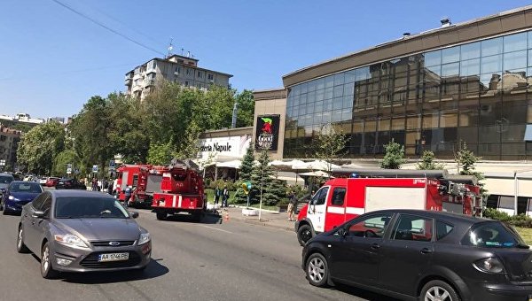Пожар в магазине элитных вин в центре Киева