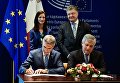 Торжественная церемония подписания решения ЕС о введении безвизового режима для граждан Украины