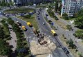 В Киеве на Оболони из-за прорыва теплотрассы на дороге образовался котлован
