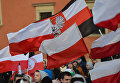 Флаги Польши. Архивное фото