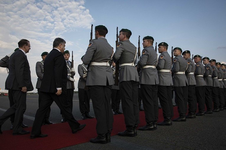 Визит президента Порошенко в Германию