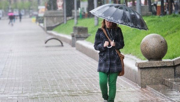 Сильный дождь в Киеве. Архивное фото
