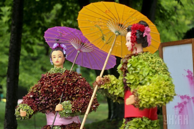 Фестиваль цветов Япония глазами Украины в Киеве.