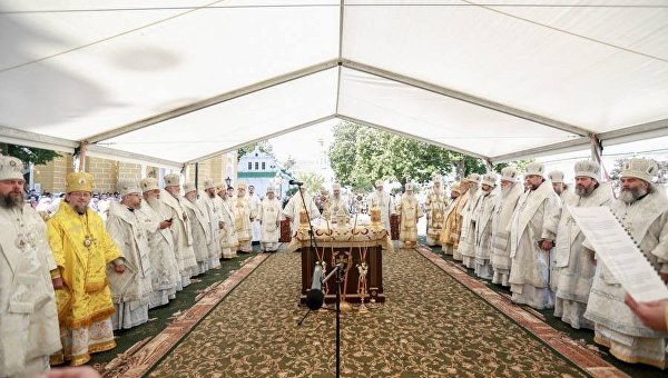 УПЦ отмечает 25 лет Харьковского архиерейского собора