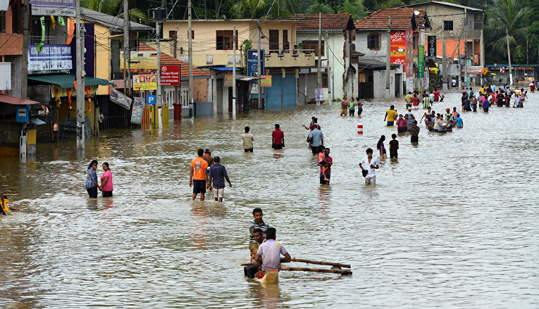 Наводнение и  оползни на Шри-Ланке: погибли более 160 человек
