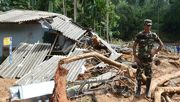 Наводнение и оползни на Шри-Ланке