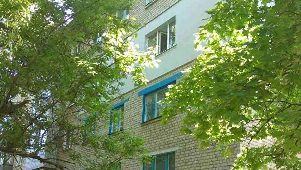 В Харьковской области 5-летняя девочка погибла, выпав из окна многоэтажки