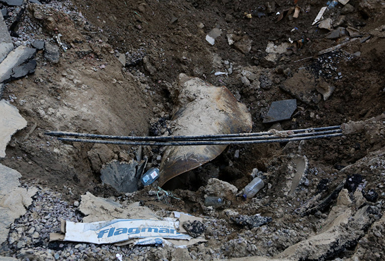 Ликвидация последствий масштабного прорыва магистрального трубопровода в Киеве