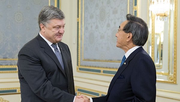 Президент Украины Петр Порошенко и делегация Комитета делового сотрудничества с Украиной Японской федерации бизнеса Кейданрен