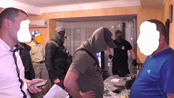 Задержание банды, пытавшейся, по словам Юрия Луценко, похитить экс-гражданина РФ за $17 млн