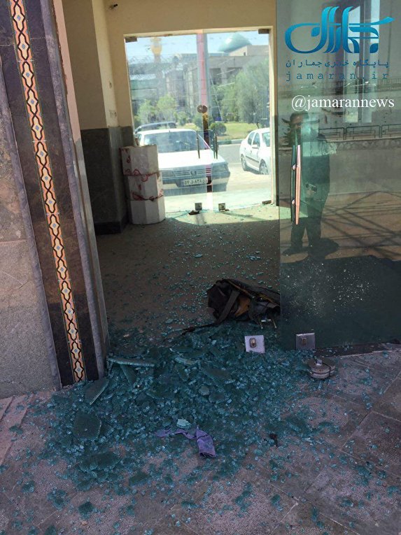 Первая фотография последствий взрыва возле мавзолее имама Хомейни в Тегеране