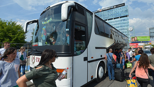 Автобус, отправляющийся в Евросоюз