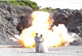 Японская пара устроила взрыв для крутых свадебных фото
