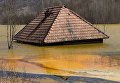 Затопленный токсичным озером румынский поселок