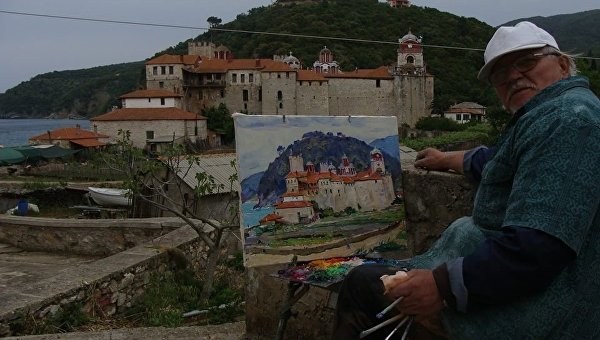 Украинский художник написал уникальную коллекцию картин с видами 20 афонских монастырей
