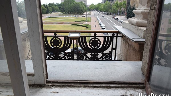 Мэр Николаева сбежал из кабинета через балкон