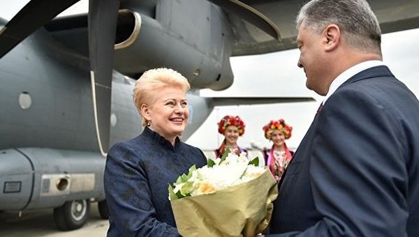Президент Литвы Даля Грибаускайте и Петр Порошенко