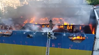 Тушение пожара на Крещатике, 20 июня 2017. Видео