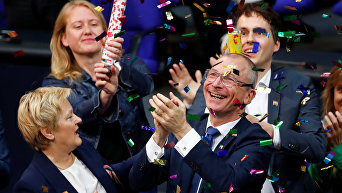 Парламент Германии одобрил однополые браки