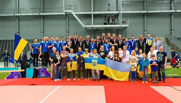 Сборная Украины по волейболу победили команду Македонии в финале Евролиги