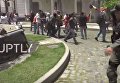 Беспорядки перед зданием парламента Венесуэлы. Видео