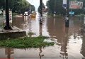 В Ровно мощный ливень затопил улицы