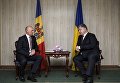 Президент Петр Порошенко на встрече с премьером Молдавии