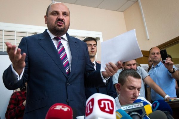 Суд избирает меру пресечения депутату Рады Бориславу Розенблату
