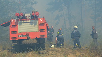 Ликвидация пожара на военном полигоне в Днепропетровской области