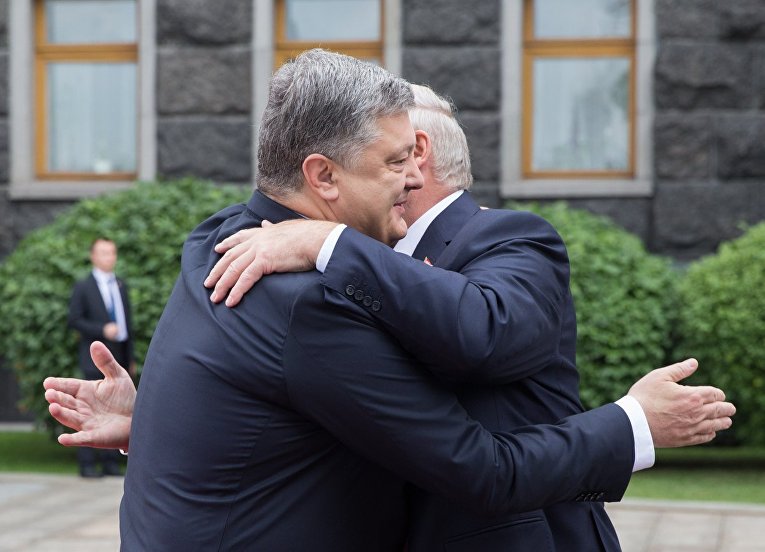 Петр Порошенко и Александр Лукашенко в Киеве
