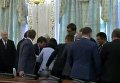 Падение Бориса Патона на встрече Лукашенко и Порошенко