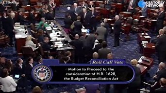 Визит Джона Маккейна в Сенат США. Видео