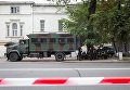 Силовики заблокировали офис ОУН в Киеве, возле прошел крестный ход УПЦ МП