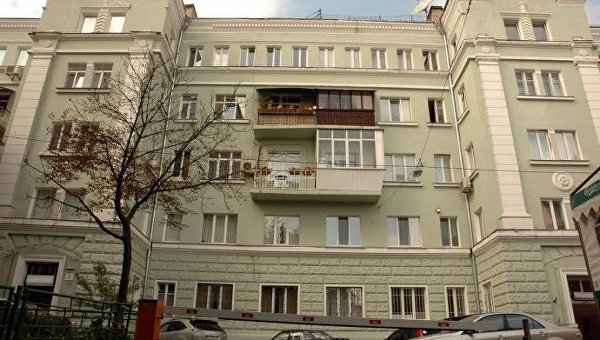 Чиновник Генпрокуратуры после увольнения купил 5 квартир в центре Киева