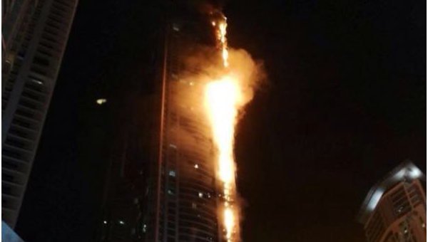 Пожар в жилом небоскребе в Дубае