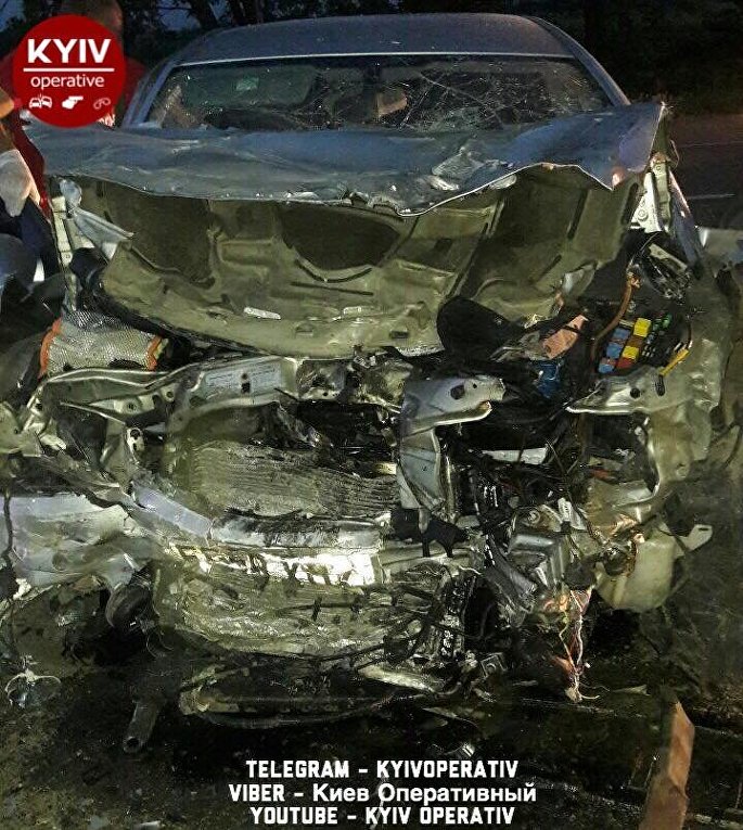 Жуткая авария под Киевом, шесть человек погибли, один в реанимации