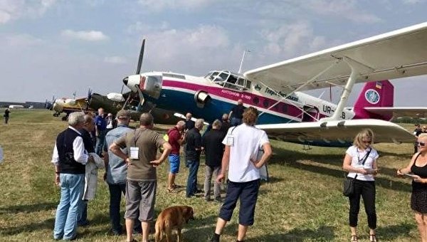 Украинские пилоты на кукурузнике установили новый мировой рекорд