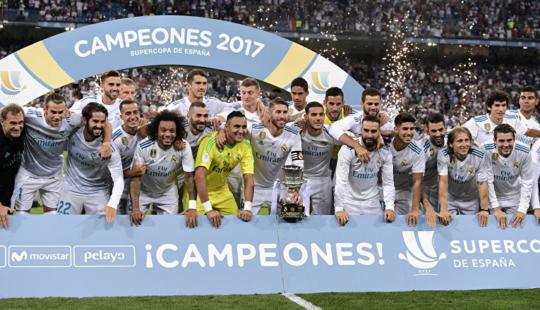 Футболисты мадридского Реала победили Барселону во втором матче за Суперкубок Испании по футболу и стали обладателями трофея. Встреча, прошедшая в среду вечером в Мадриде, завершилась победой Реала со счетом 2:0. В составе хозяев голы забили Марко Асенсио (4-я минута) и Карим Бензема (39).