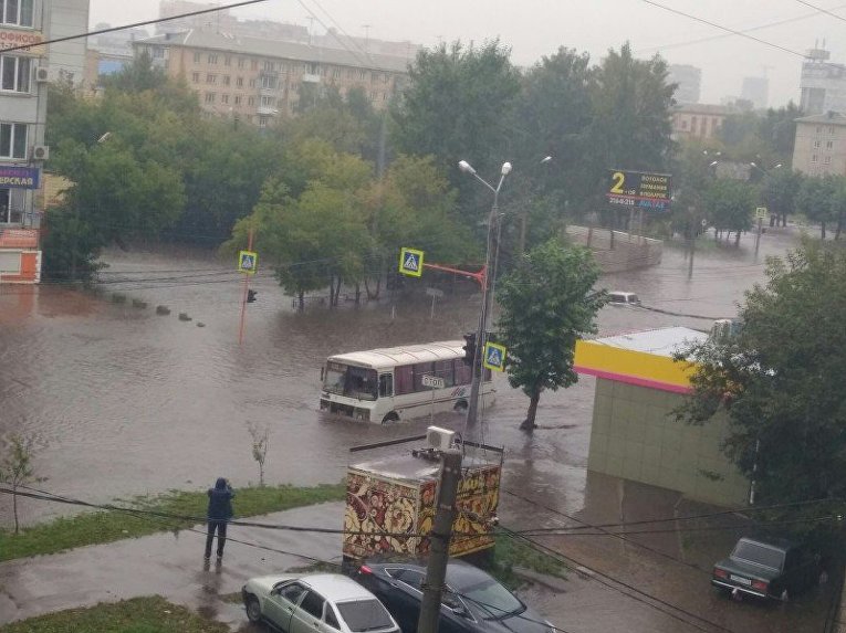 Красноярск затопило, введен режим ЧС