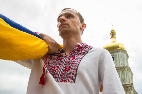 Флаг-гигант. Развертывание в Киеве самого большого в мире знамени Украины