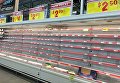Люди раскупили продукты перед ураганом в Техасе