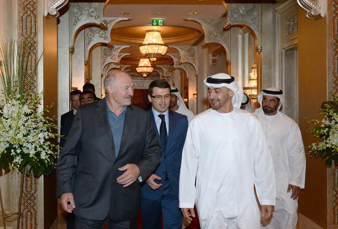 Александр Лукашенко во время визита  в Объединенные Арабские Эмираты