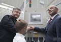 Президент Украины Петр Порошенко во время открытия новых мощностей завода Электроконтакт Украина.