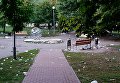 Первокурсники за одну ночь превратили парк киевского политеха в свалку
