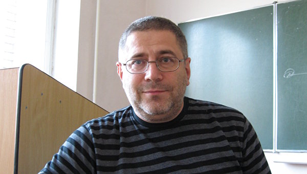 Глава Академии украинской прессы Валерий Иванов