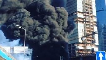 В Москве в День города горел небоскреб. Видео