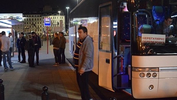 Саакашвили пересечет границу Украины в полном автобусе журналистов